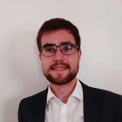 Photo d'Arnaud FREISMUTH sur fond blanc